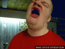 r6cVqnuEv2YOk.gif