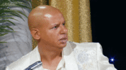 KQbisXhdoX3WSJtH7E.gif